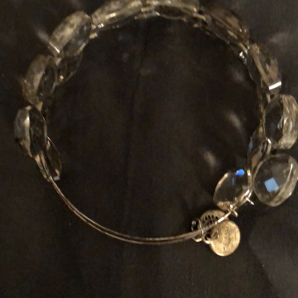 Smoke beads - Picture 4 of 4